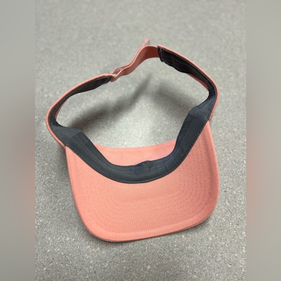 Adidas women’s light pink hat - Picture 2 of 2